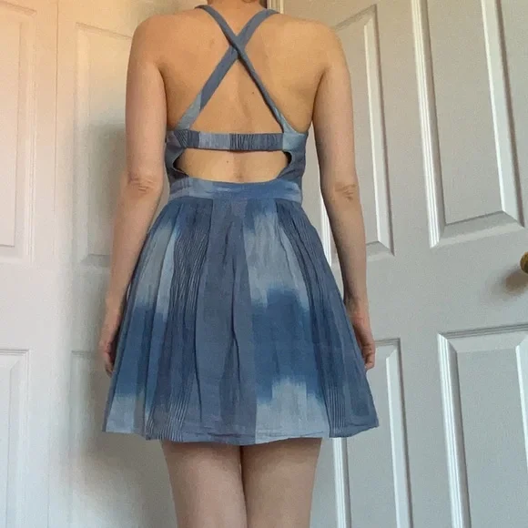 Urban Outfitters Staring at Stars Hazy Blue Pin Up Dress - Picture 3 of 16